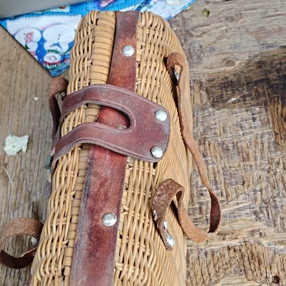 Woven Straw Handbags with Brown Leather Trim - Picture 3 of 8